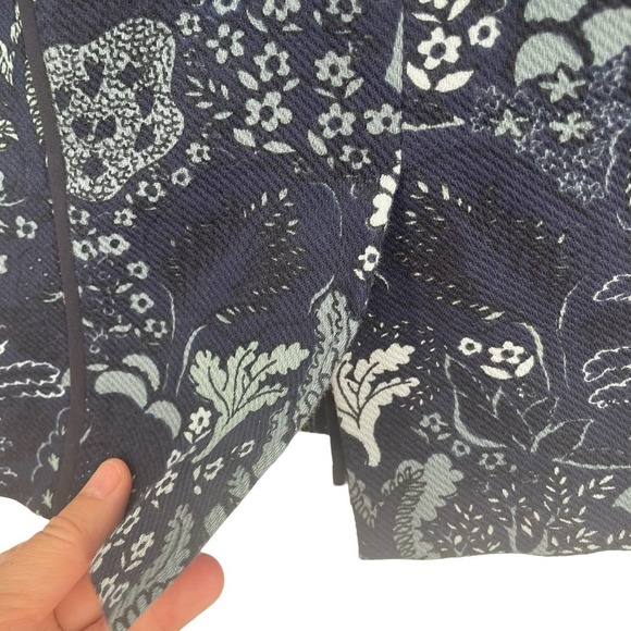 Ann Taylor Petite Navy Floral Pencil Skirt 4P - Picture 3 of 6